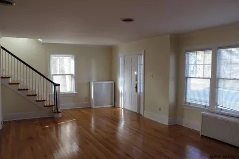 1806 Eastern Pkwy, Schenectady, NY 12309 photo 7