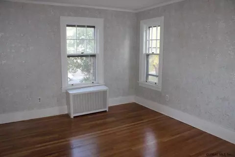 1806 Eastern Pkwy, Schenectady, NY 12309 photo 12