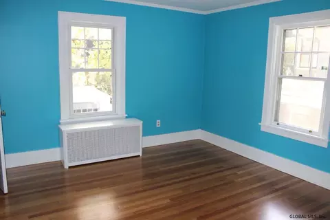 1806 Eastern Pkwy, Schenectady, NY 12309 photo 10