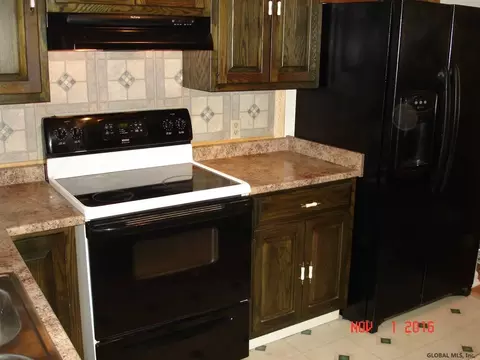 2520 Fourth Ave, Schenectady, NY 12306 photo 10