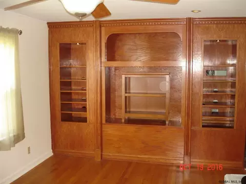 2520 Fourth Ave, Schenectady, NY 12306 photo 4
