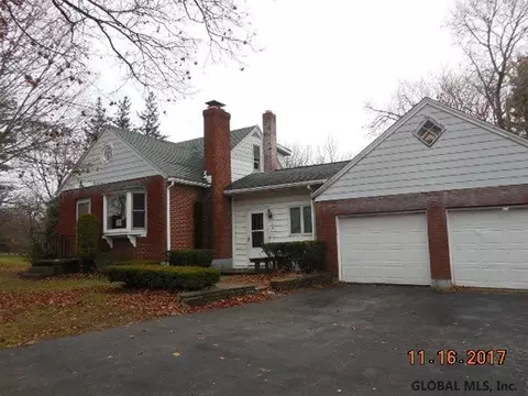 15 Appleton Rd, Rexford, NY 12148 photo 2