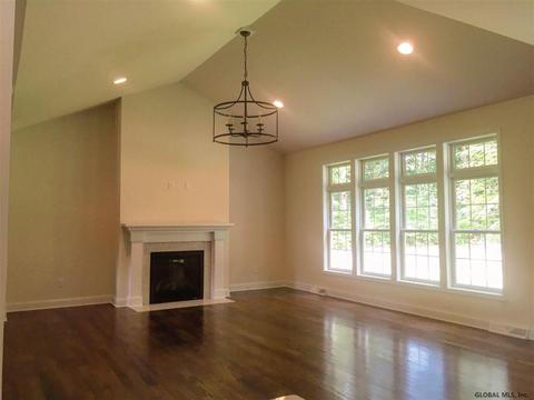 6 Maple Forest Dr, Ballston Lake, NY 12019 photo 5