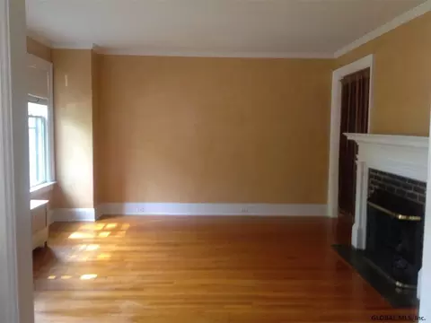 10 Morris Ave, Schenectady, NY 12308 photo 7