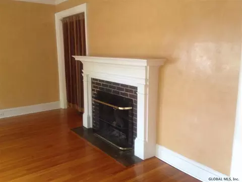 10 Morris Ave, Schenectady, NY 12308 photo 8