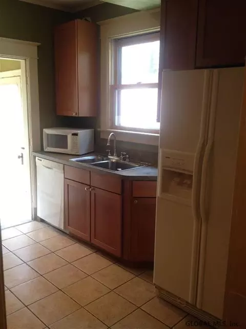 10 Morris Ave, Schenectady, NY 12308 photo 10