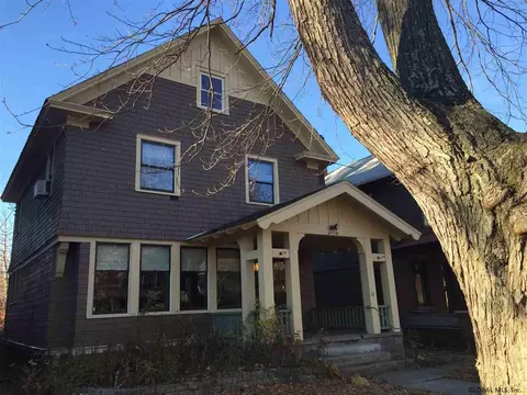 10 Morris Ave, Schenectady, NY 12308 photo 2
