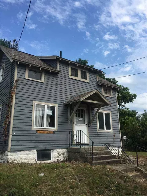 1915 Gray St, Schenectady, NY 12306 photo 1