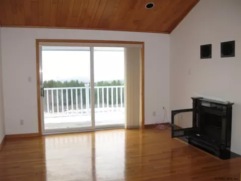 143 Brandon Rd, Esperance, NY 12066 photo 10