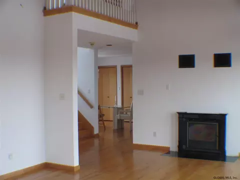 143 Brandon Rd, Esperance, NY 12066 photo 3