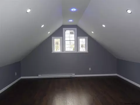 1437 Richard St, Schenectady, NY 12303 photo 21