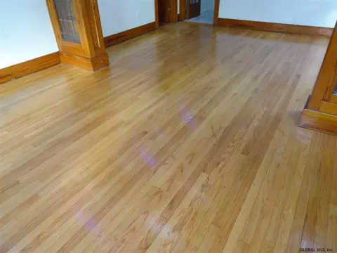 1437 Richard St, Schenectady, NY 12303 photo 6