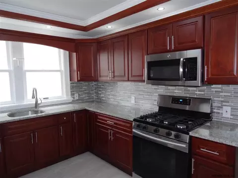1437 Richard St, Schenectady, NY 12303 photo 15