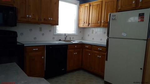 616 Riverside Ave, Schenectady, NY 12302 photo 6