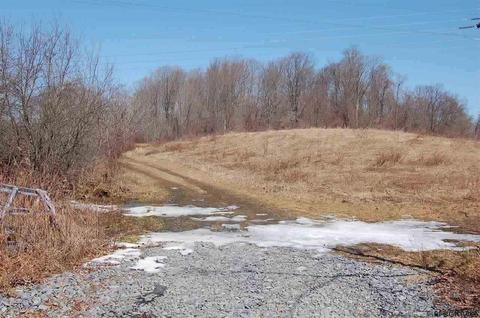 824 Randall Rd # C, Ballston Spa, NY 12020