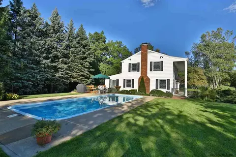 2 Brian Dr, Rexford, NY 12148 photo 3