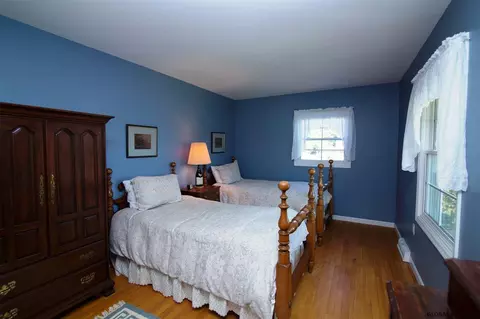 2 Brian Dr, Rexford, NY 12148 photo 15