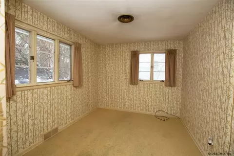 43 Douglas Rd, Delmar, NY 12054 photo 21