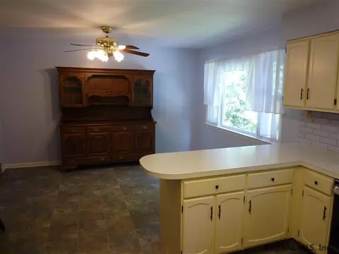 532 Weast Rd, Schenectady, NY 12306 photo 5