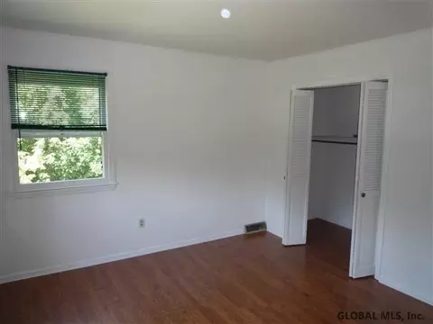 532 Weast Rd, Schenectady, NY 12306 photo 14
