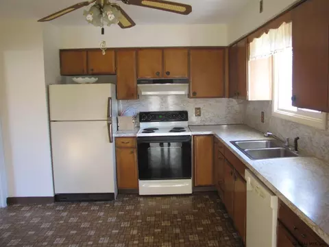 3104 Old State Rd, Schenectady, NY 12303 photo 12