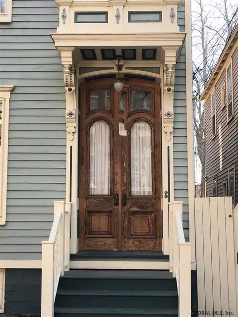 136 Front St, Schenectady, NY 12305 photo 2