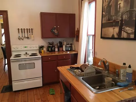 136 Front St, Schenectady, NY 12305 photo 10