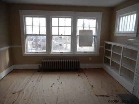 1117 Earl Ave, Schenectady, NY 12309 photo 13