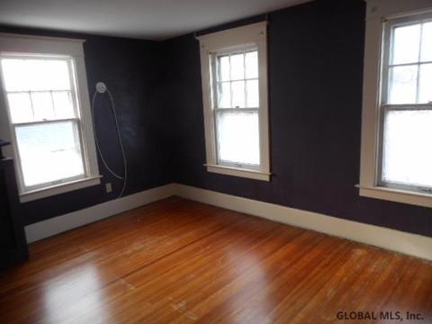 1117 Earl Ave, Schenectady, NY 12309 photo 21