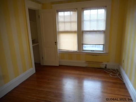 1117 Earl Ave, Schenectady, NY 12309 photo 20