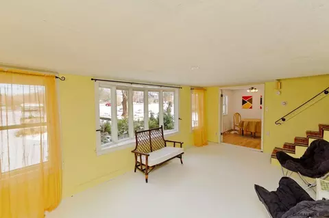 280 E High St, Malta, NY 12020 photo 3
