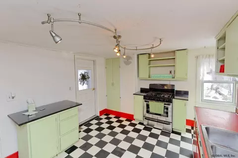 280 E High St, Malta, NY 12020 photo 10