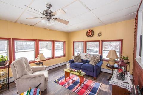 39 Continental Rd, Schenectady, NY 12306 photo 11