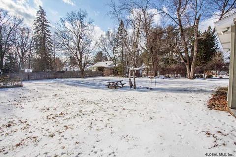 39 Continental Rd, Schenectady, NY 12306 photo 13