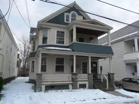 1074 Forest Rd, Schenectady, NY 12303 photo 1