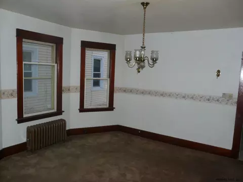 1074 Forest Rd, Schenectady, NY 12303 photo 4