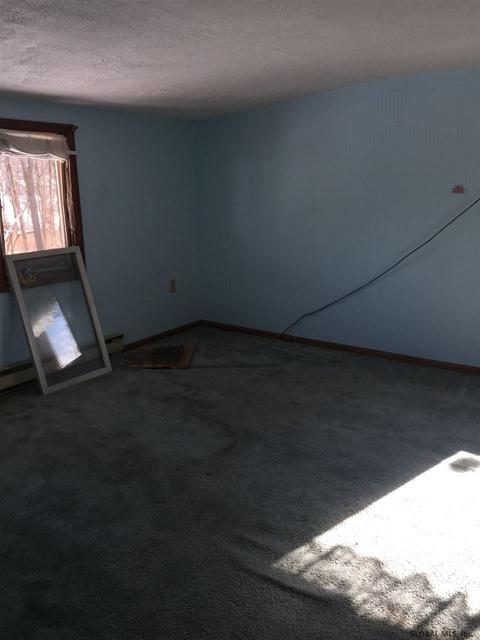 192 Clement Ave, Schenectady, NY 12304 photo 2