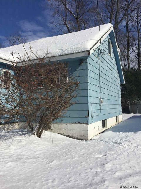 192 Clement Ave, Schenectady, NY 12304 photo 11