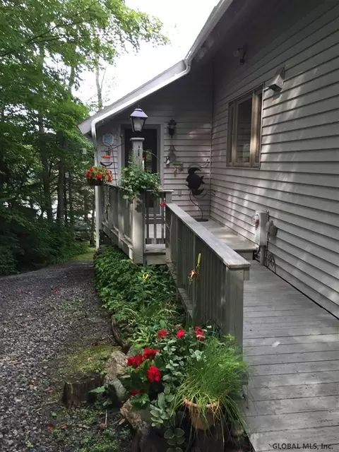 508 N Shore Rd, Gloversville, NY 12078 photo 6