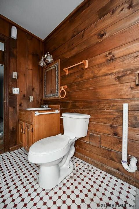 2 Cottonwood Ct, Ballston Lake, NY 12019 photo 18