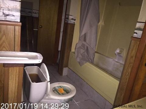 1836 Jerome Ave, Schenectady, NY 12306 photo 8