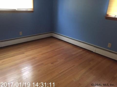1836 Jerome Ave, Schenectady, NY 12306 photo 12