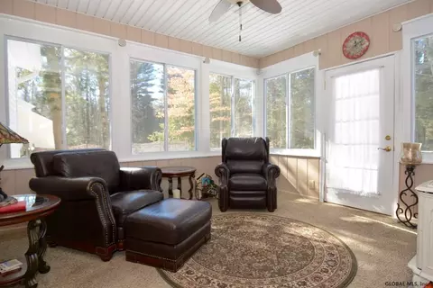 36 Damascus Dr, Gansevoort, NY 12831 photo 13