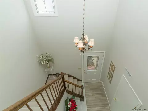 19 York Rd, Glenmont, NY 12077 photo 13