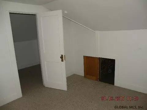 937 Harrison Ave, Schenectady, NY 12306 photo 12