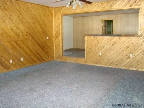33 Gabriel Rd, Corinth, NY 12822 photo 3