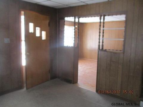 1230 Third Ave, Schenectady, NY 12303 photo 9