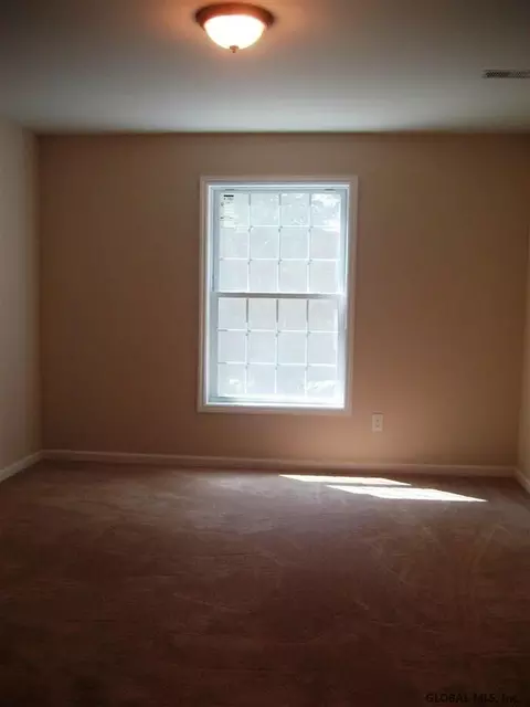 2101 Lenox Rd, Schenectady, NY 12308 photo 11