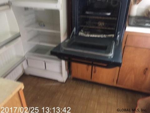 1729 Oneida St, Schenectady, NY 12308 photo 6