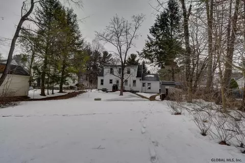 18 Pine St, Delmar, NY 12054 photo 3